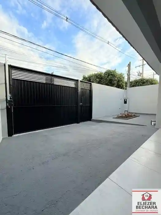 Casa com 2 quartos à venda, 100m² — foto 10 de 23