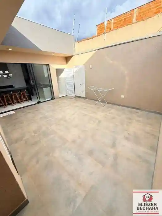 Casa com 3 quartos à venda, 121m² — foto 31 de 42