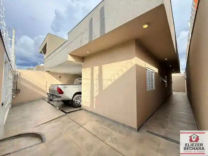Casa com 3 quartos à venda, 121m² — foto 26 de 42