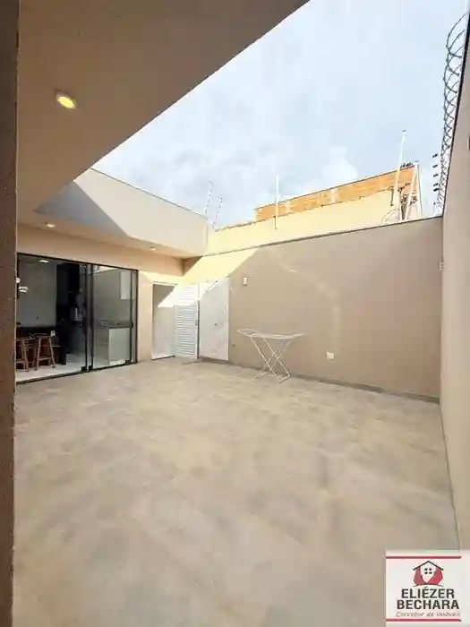 Casa com 3 quartos à venda, 121m² — foto 18 de 42
