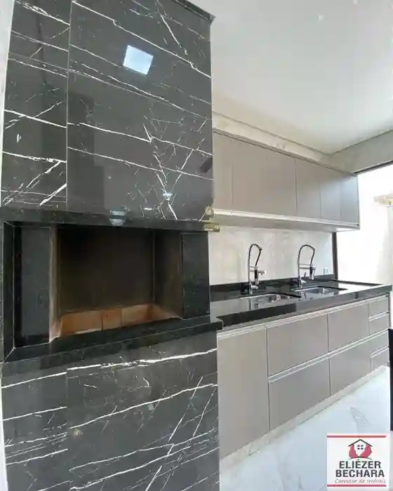 Casa com 3 quartos à venda, 121m² — foto 32 de 42