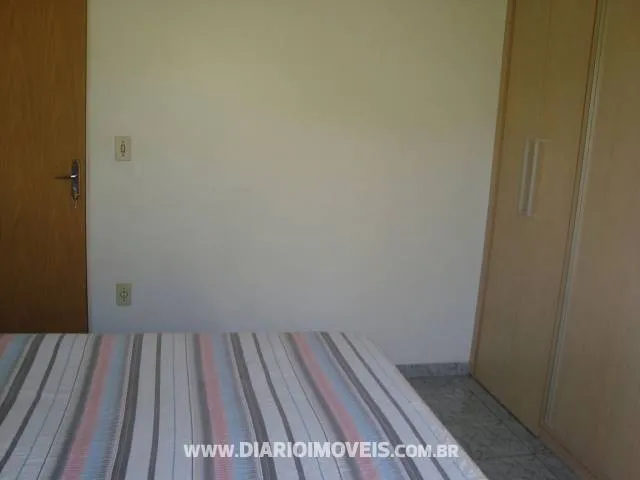 Casa à venda — foto 3 de 3