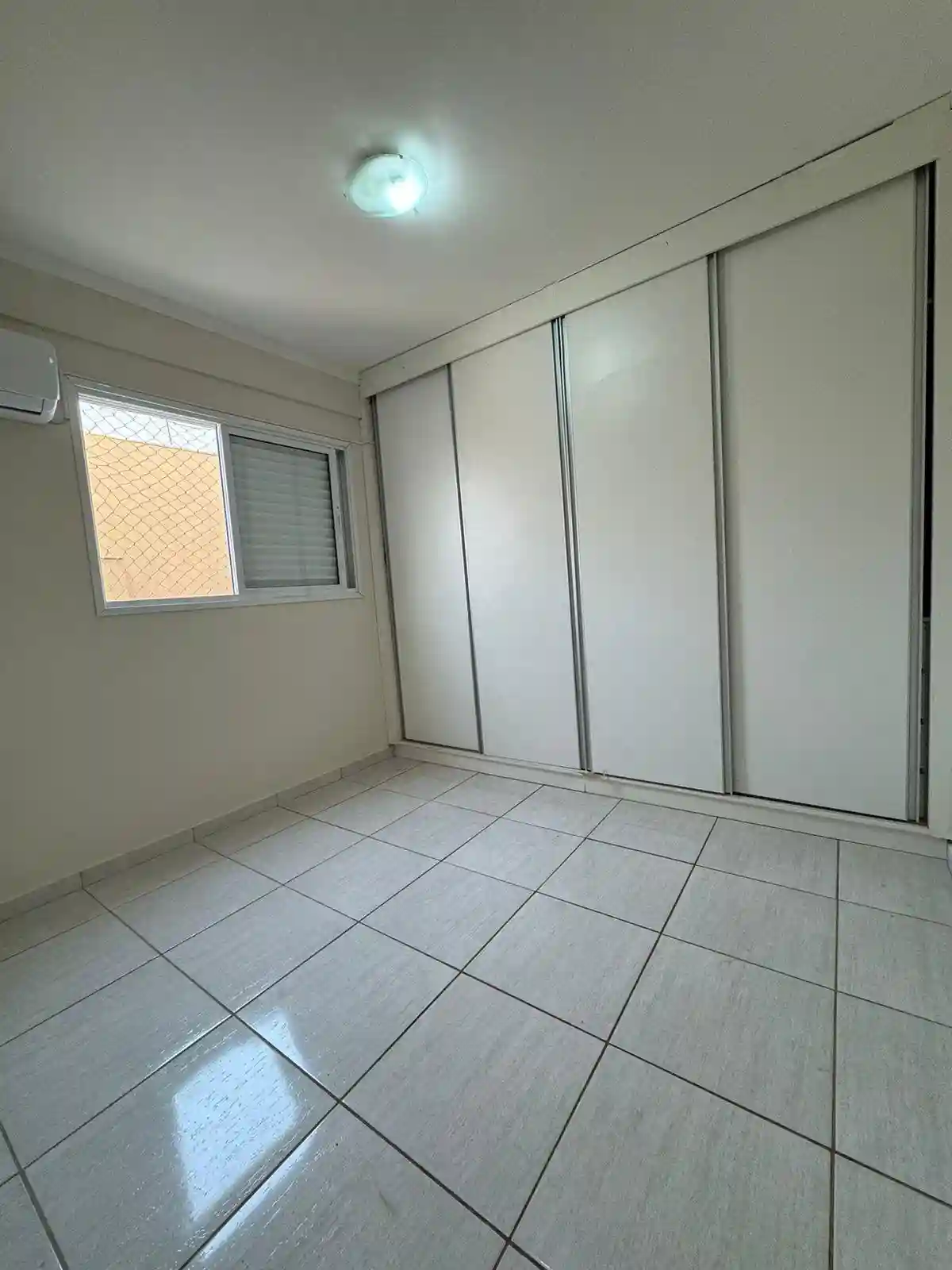 Apartamento com 4 quartos à venda, 200m² — foto 11 de 16