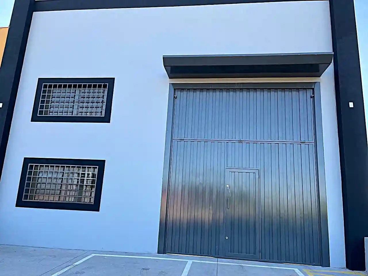 Loja / Salão / Ponto Comercial  para aluguel, 150m² — foto 2 de 14