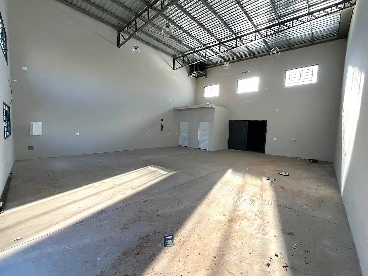 Loja / Salão / Ponto Comercial  para aluguel, 150m² — foto 5 de 14