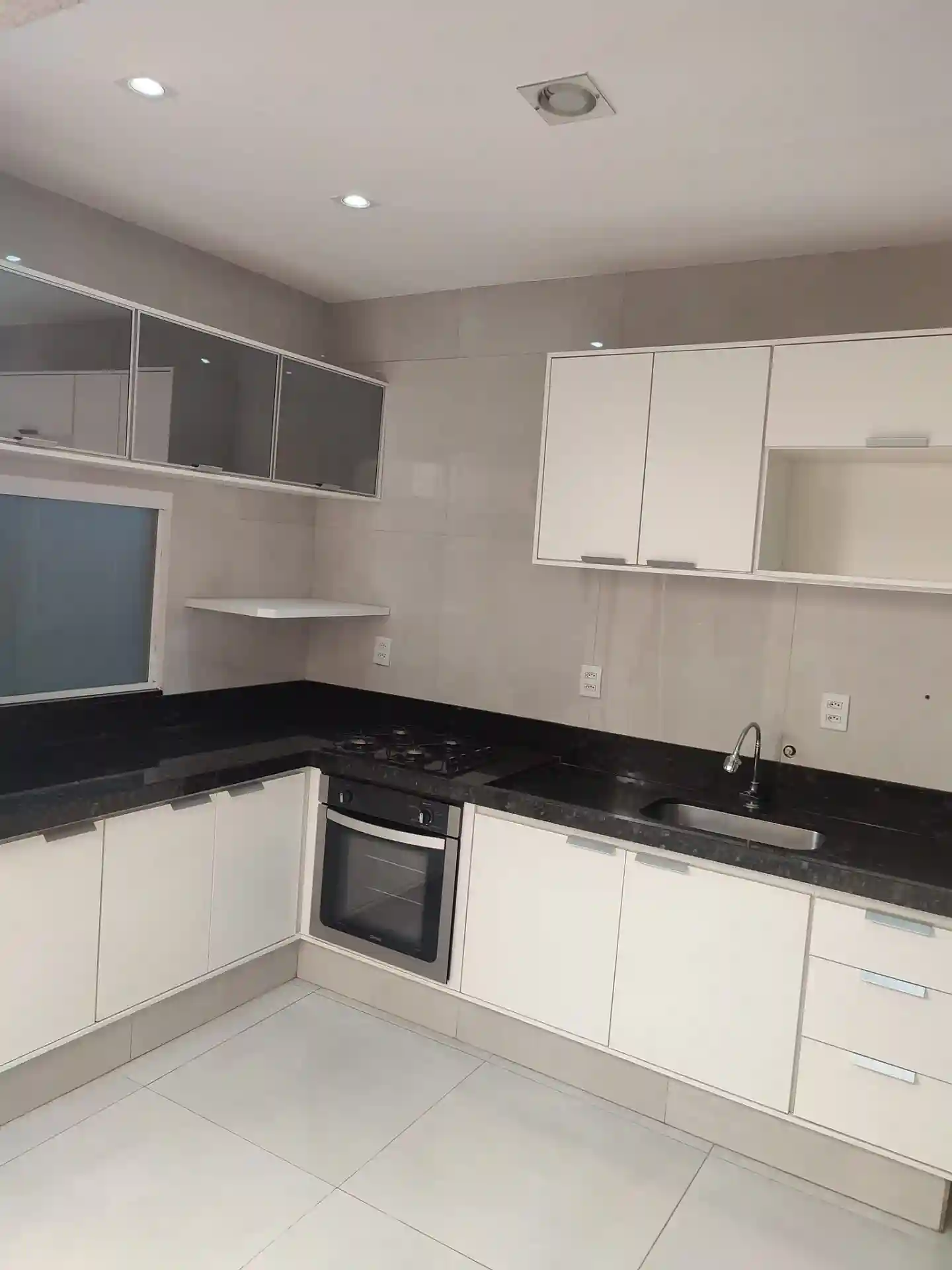 Casa de Condomínio com 2 quartos à venda, 75m² — foto 10 de 17