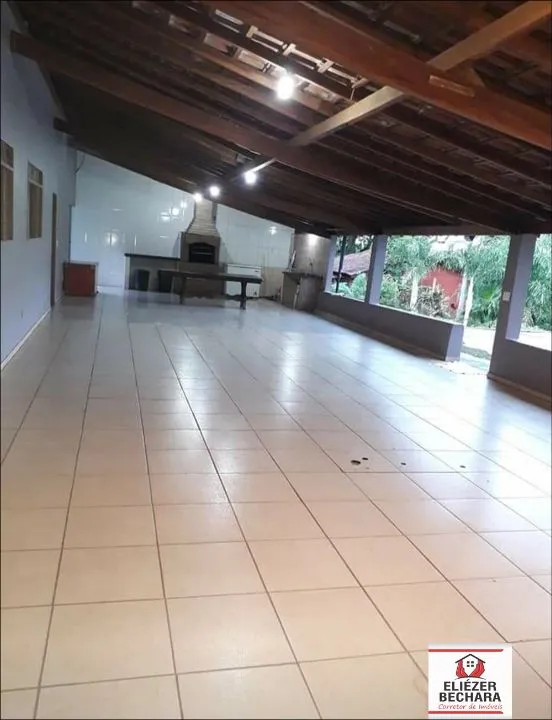 Fazenda / Sítio / Chácara à venda — foto 1 de 17
