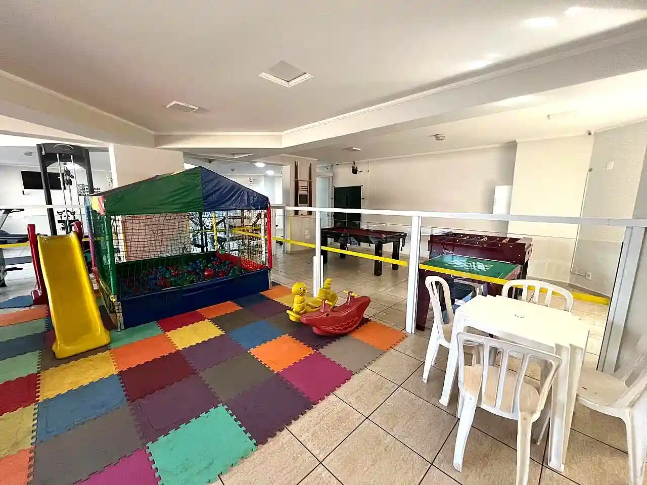 Apartamento com 3 quartos à venda, 90m² — foto 17 de 23