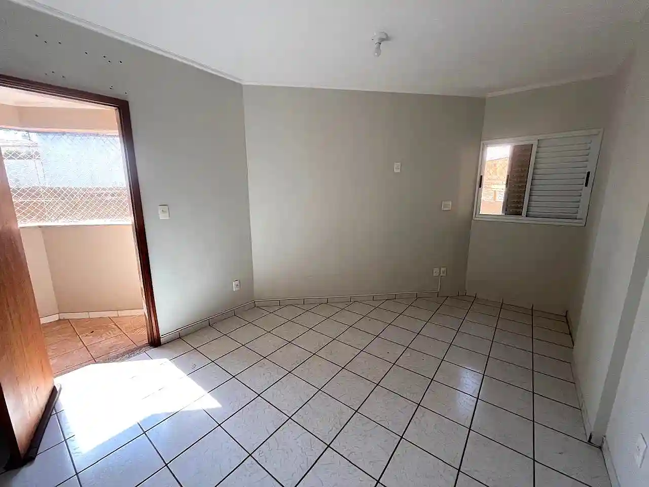 Apartamento com 3 quartos à venda, 90m² — foto 10 de 23