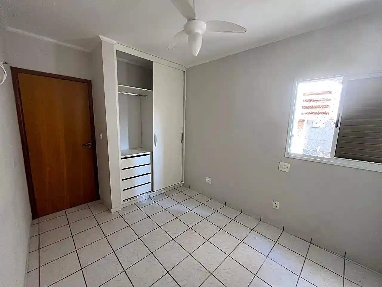 Apartamento com 3 quartos à venda, 90m² — foto 7 de 23
