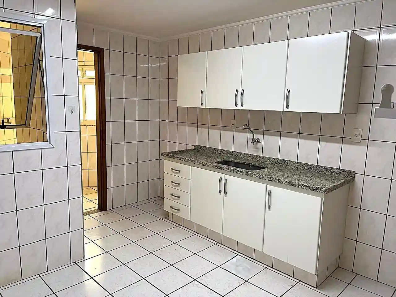 Apartamento com 3 quartos à venda, 90m² — foto 13 de 23