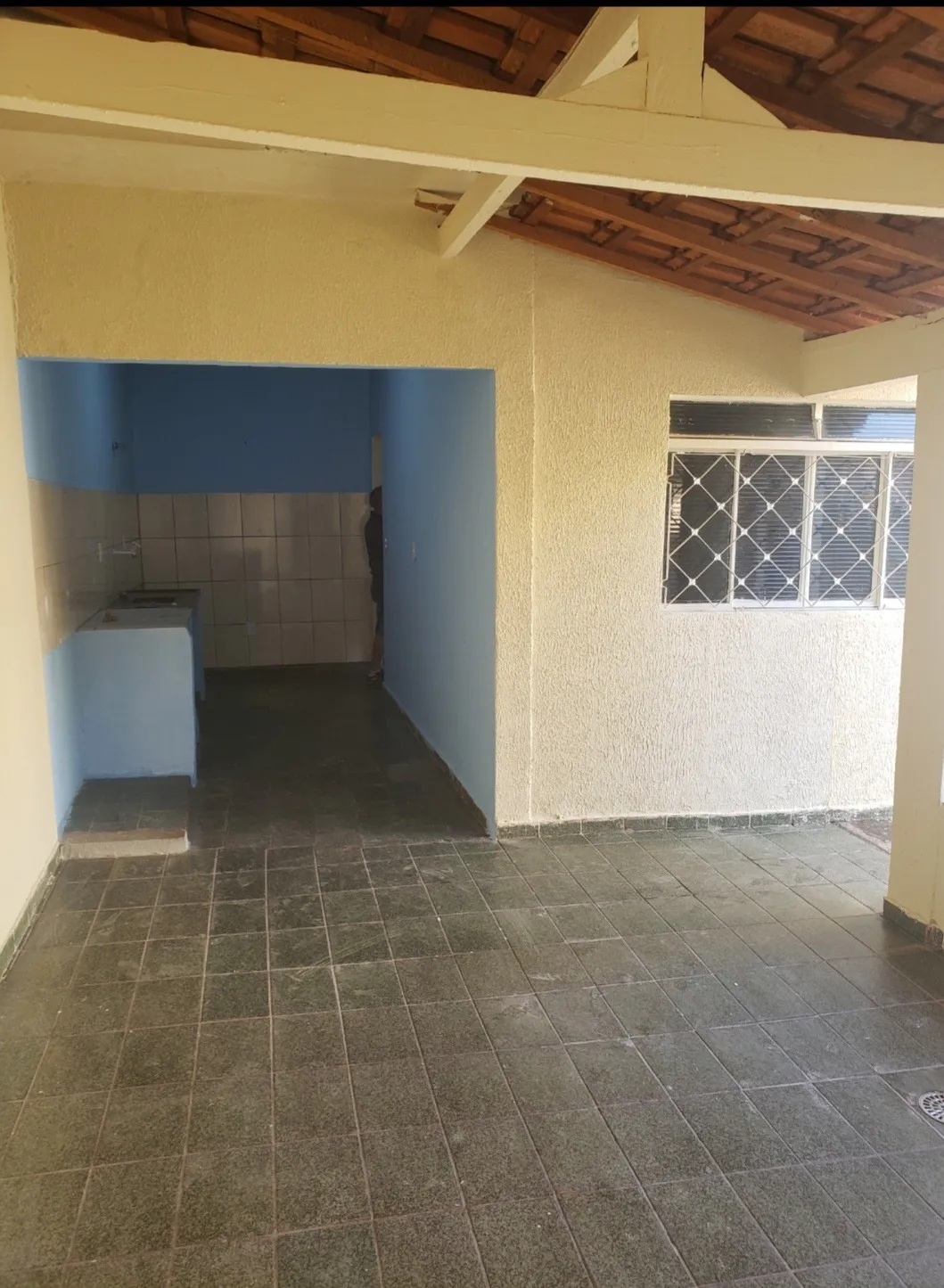 Casa com 2 quartos à venda, 110m² — foto 1 de 7