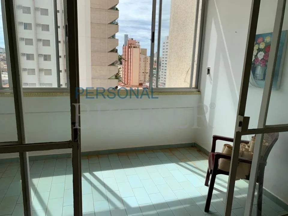 Apartamento com 3 quartos à venda, 164m² — foto 3 de 5