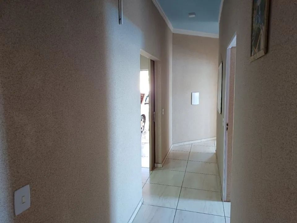 Casa à venda — foto 4 de 12