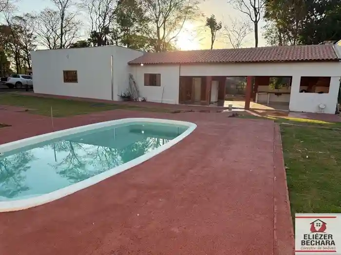 Fazenda / Sítio / Chácara com 3 quartos à venda, 6000m² — foto 1 de 27