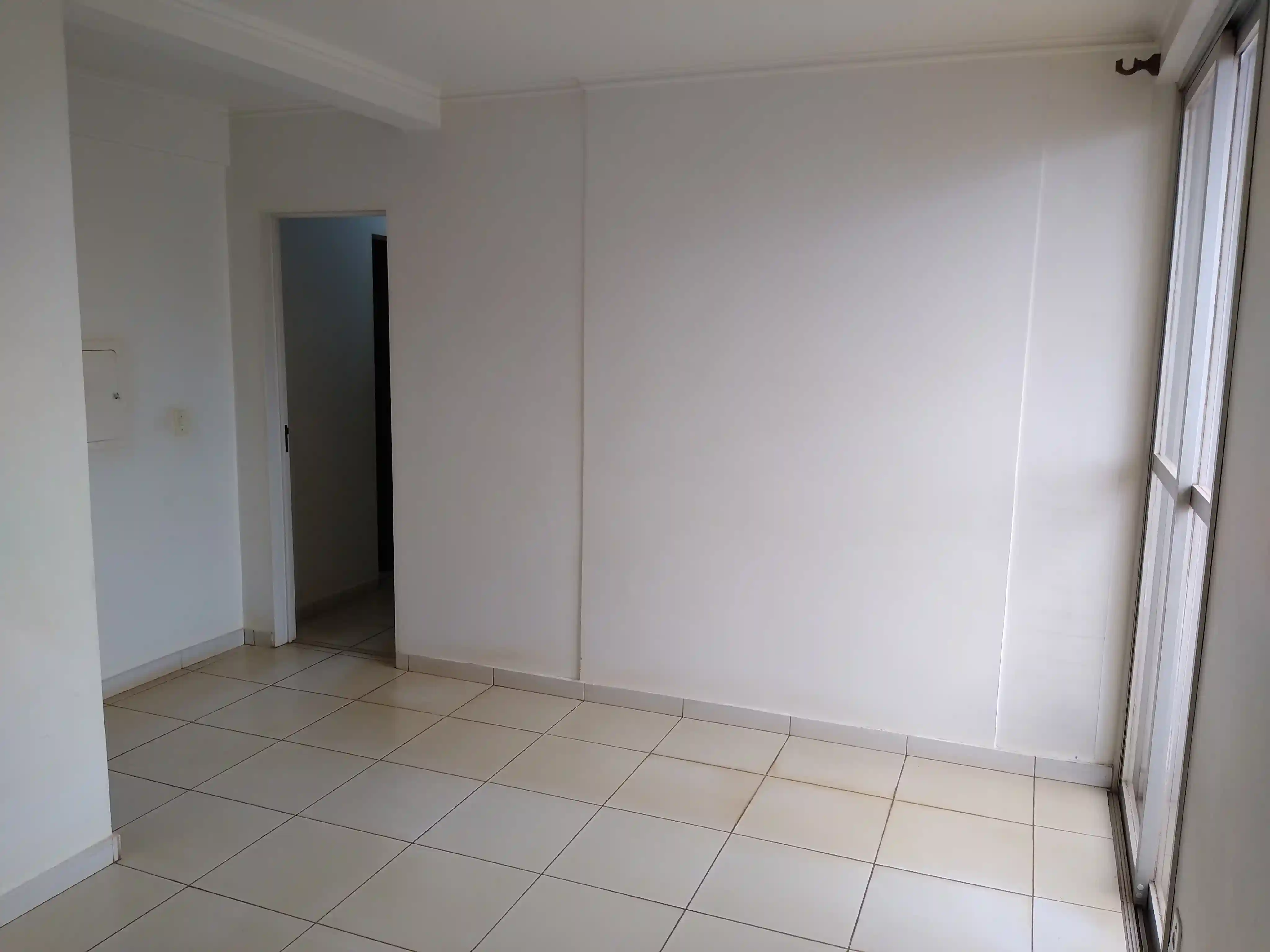 Apartamento  à venda, 90m² — foto 2 de 26