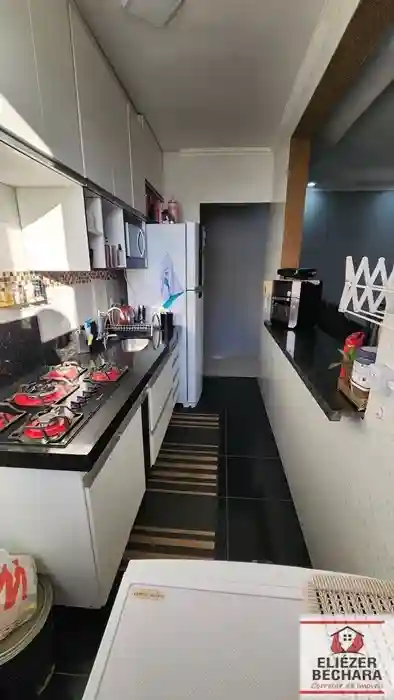 Apartamento com 2 quartos à venda, 53m² — foto 2 de 15