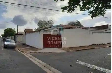 Casa com 2 quartos à venda, 176m² — foto 1 de 11