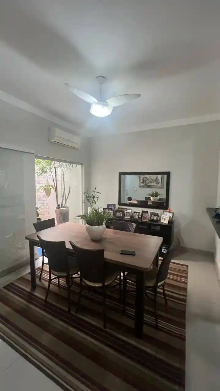 Casa com 3 quartos à venda, 120m² — foto 3 de 10