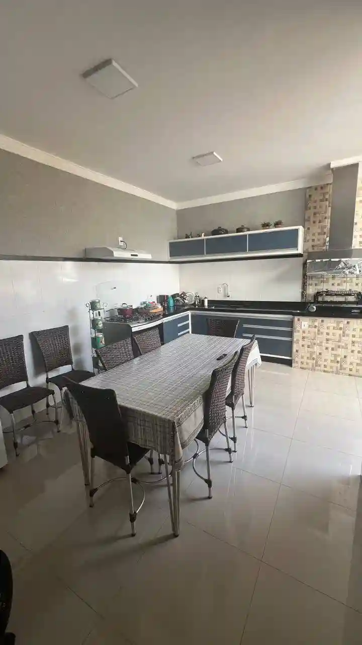 Casa com 3 quartos à venda, 120m² — foto 6 de 10