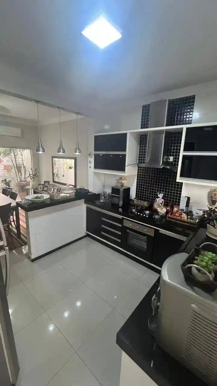 Casa com 3 quartos à venda, 120m² — foto 4 de 10