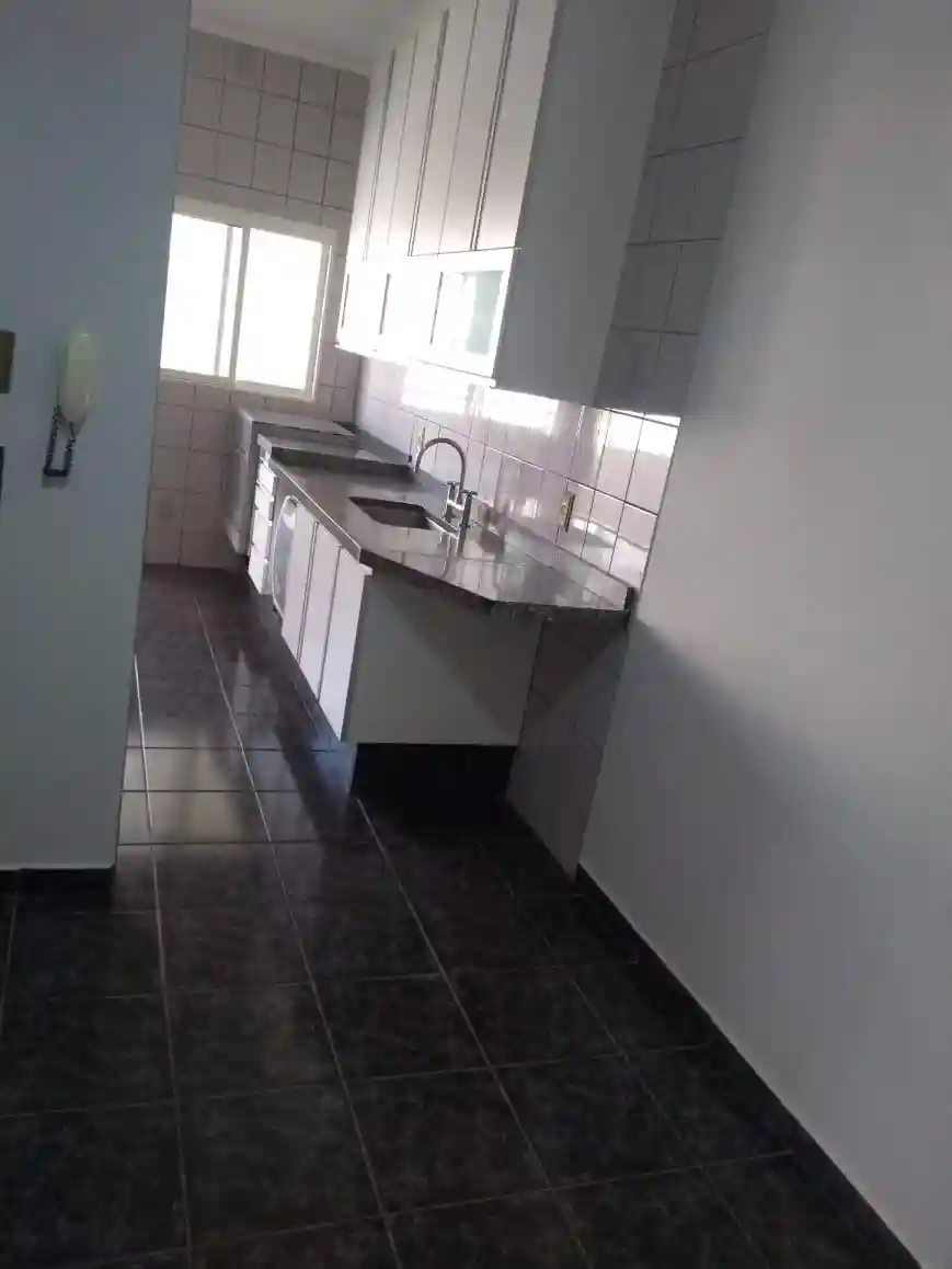 Casa com 4 quartos para aluguel, 576m² — foto 19 de 29