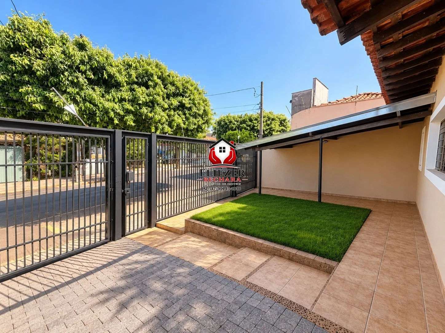 Casa com 3 quartos à venda, 240m² — foto 15 de 15
