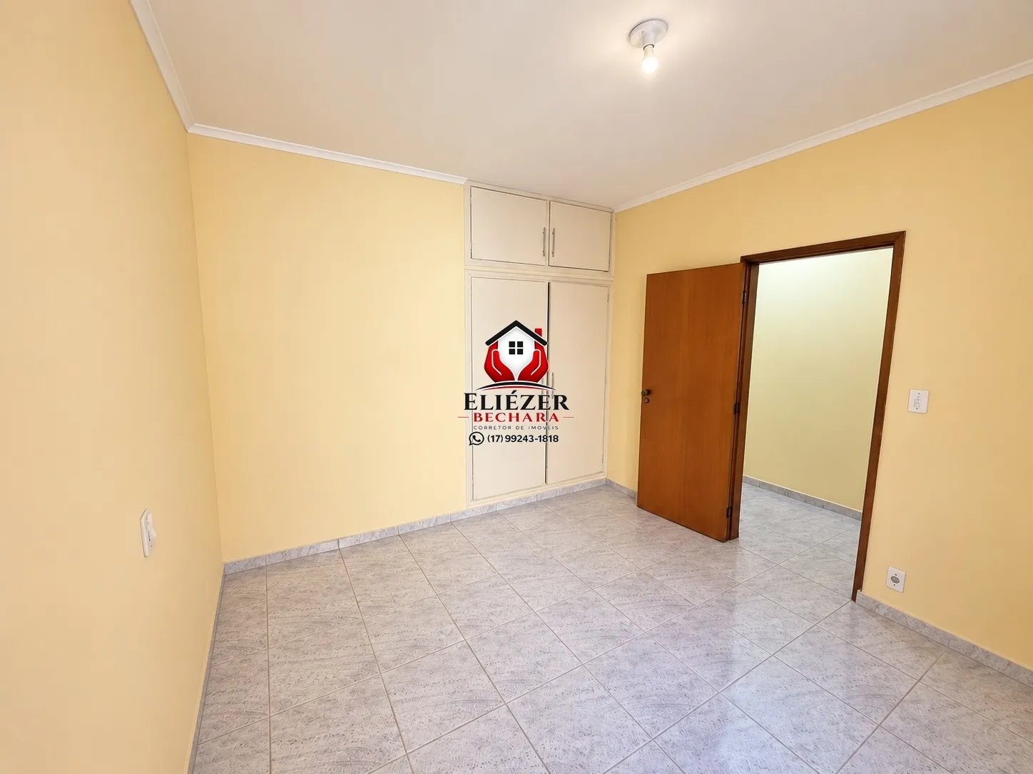 Casa com 3 quartos à venda, 240m² — foto 7 de 15