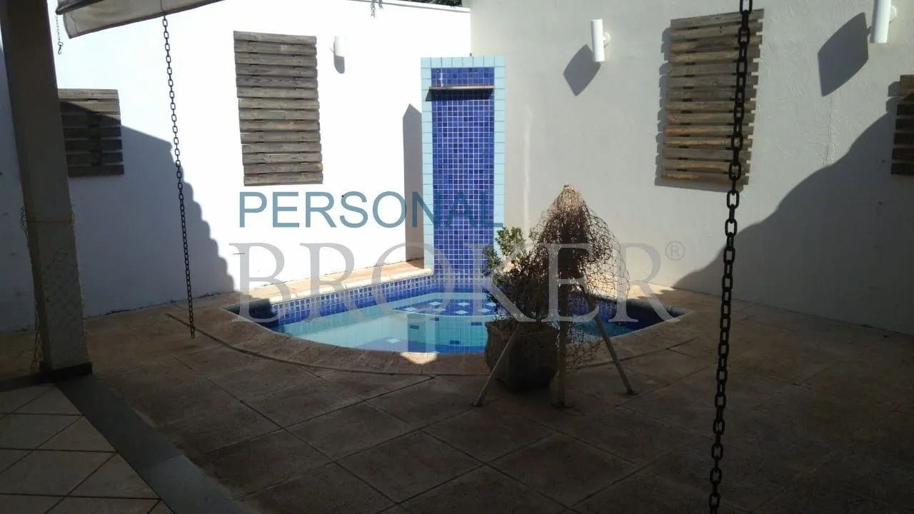 Casa de Condomínio à venda — foto 2 de 9