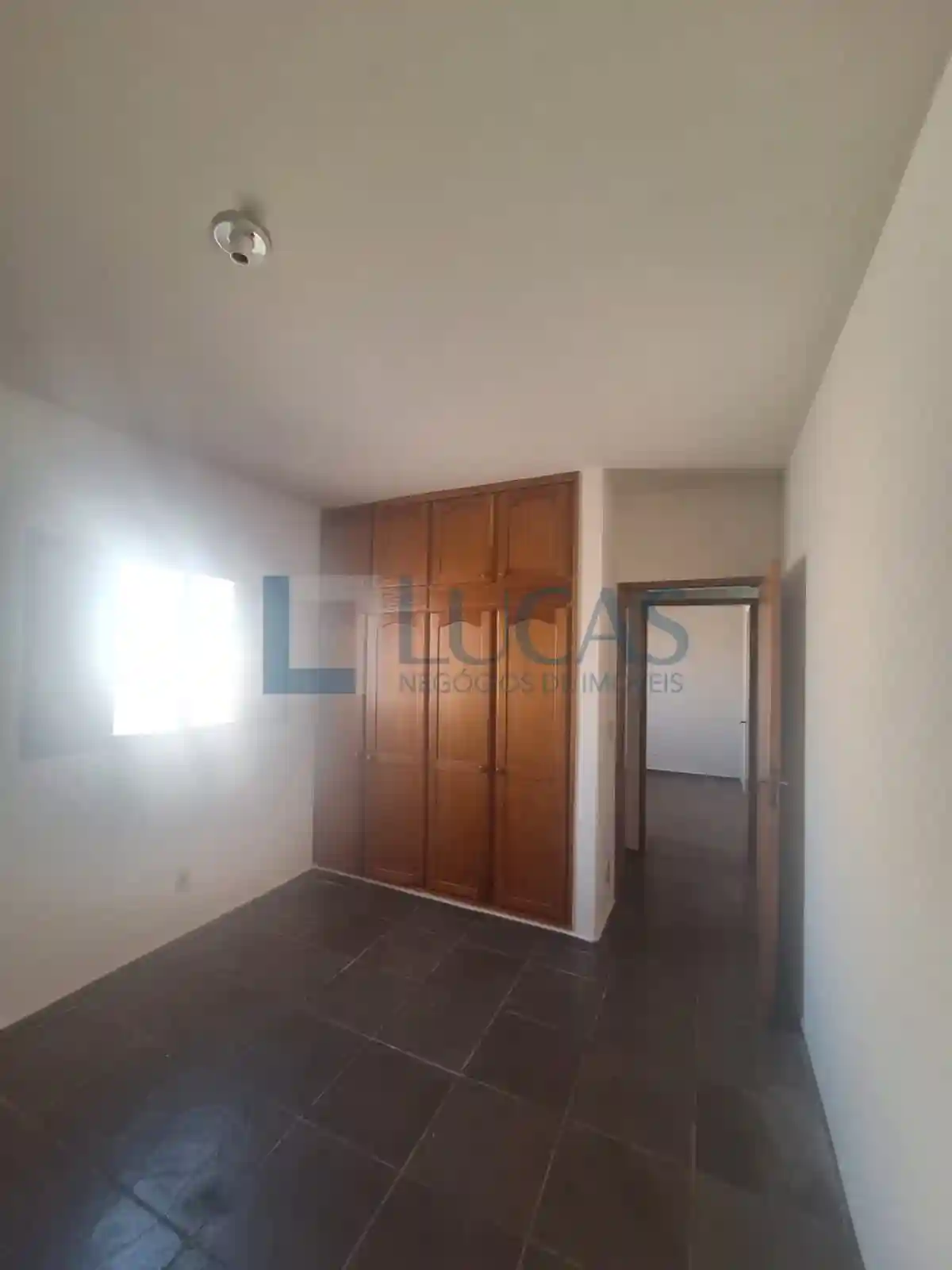 Apartamento com 3 quartos à venda, 110m² — foto 11 de 13