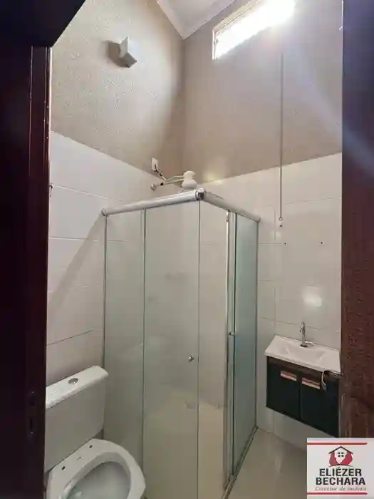 Casa com 2 quartos à venda, 80m² — foto 3 de 9