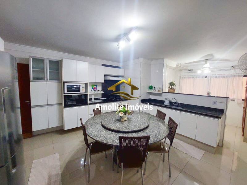 Apartamento com 3 quartos à venda, 100m² — foto 5 de 30