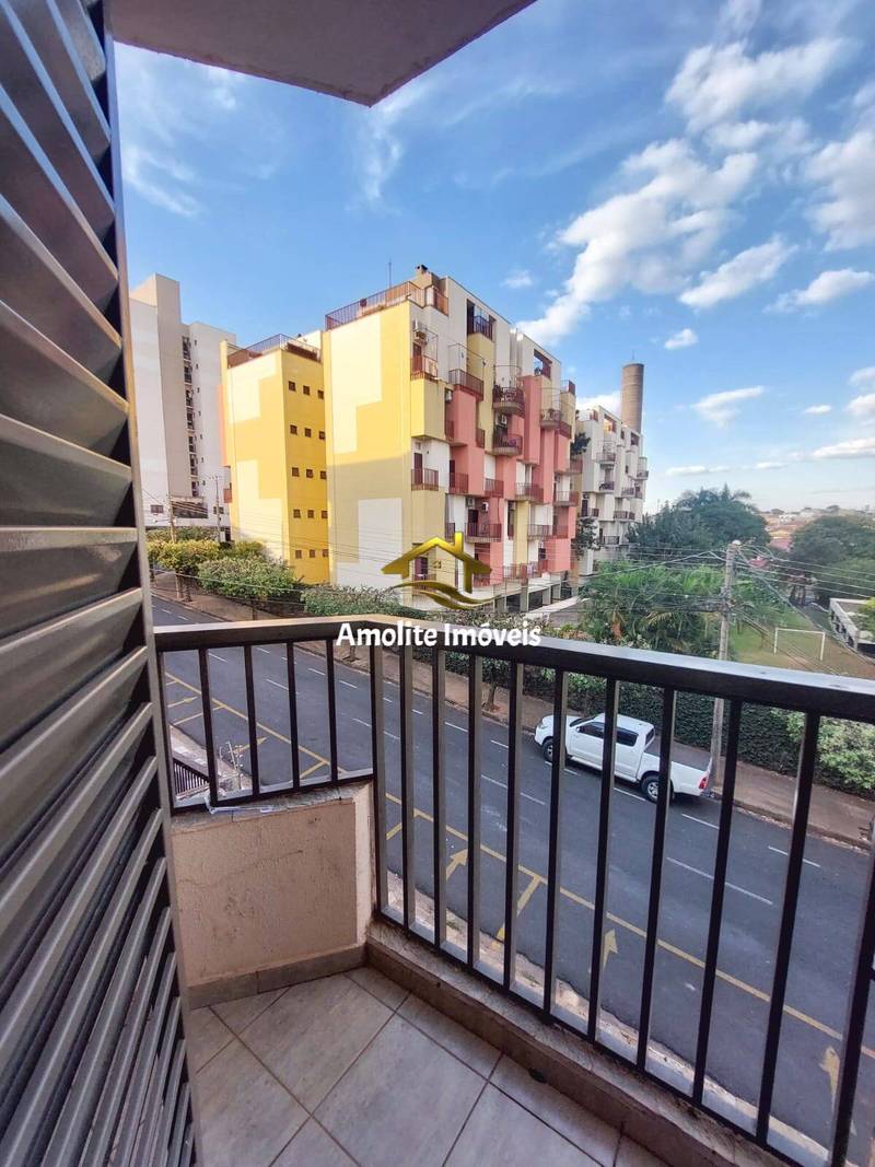 Apartamento com 3 quartos à venda, 100m² — foto 15 de 30