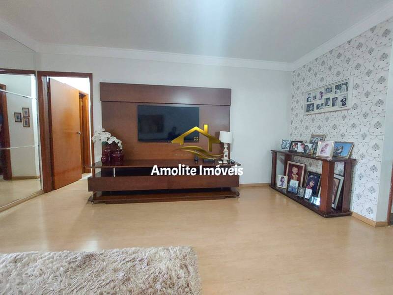 Apartamento com 3 quartos à venda, 100m² — foto 22 de 30
