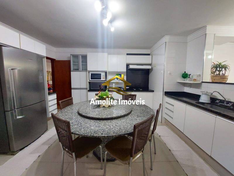Apartamento com 3 quartos à venda, 100m² — foto 4 de 30