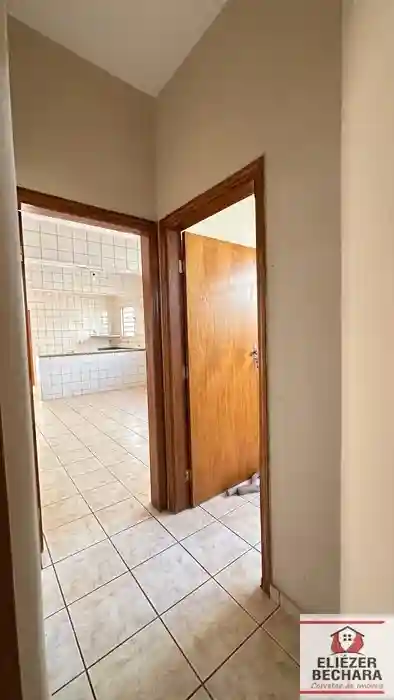 Casa Comercial com 4 quartos à venda, 215m² — foto 5 de 23