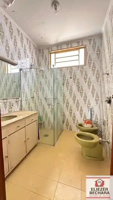 Casa Comercial com 4 quartos à venda, 215m² — foto 10 de 23