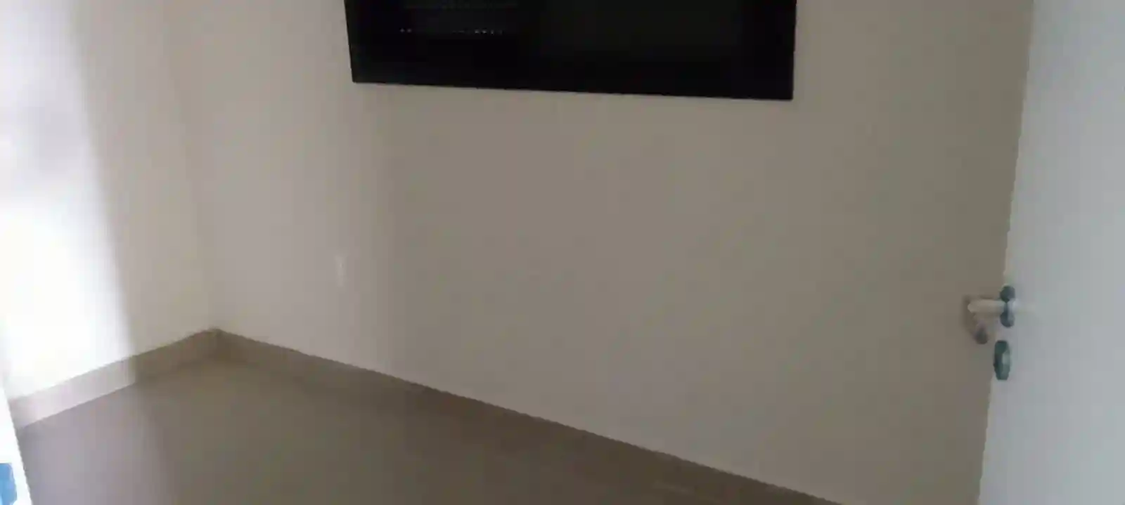Casa de Condomínio com 3 quartos para aluguel, 200m² — foto 5 de 12