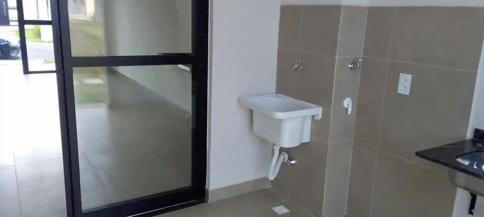 Casa de Condomínio com 3 quartos para aluguel, 200m² — foto 7 de 12