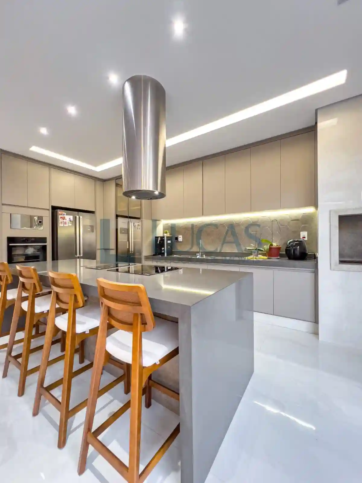 Casa de Condomínio  à venda, 310m² — foto 18 de 35
