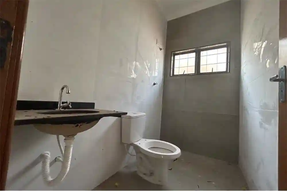 Casa com 2 quartos à venda, 200m² — foto 5 de 10