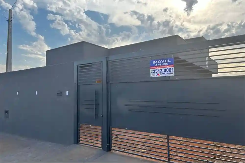 Casa com 2 quartos à venda, 200m² — foto 1 de 10