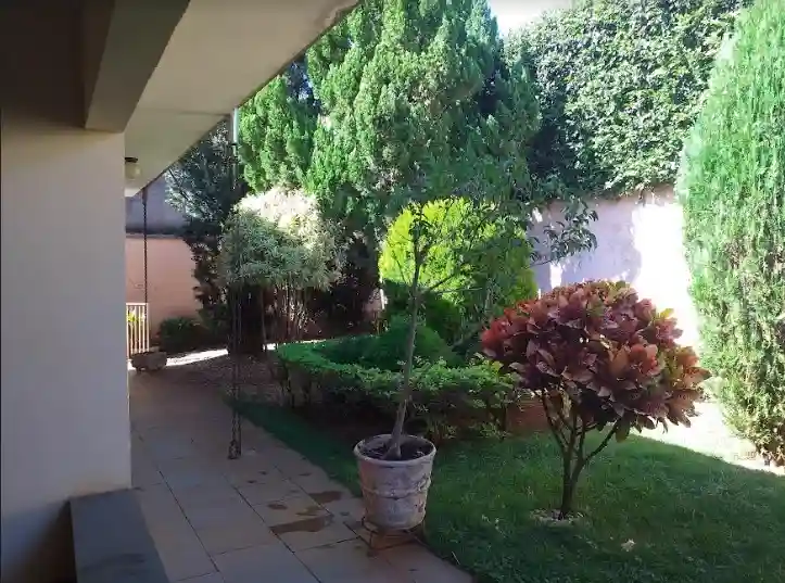 Casa à venda — foto 1 de 14