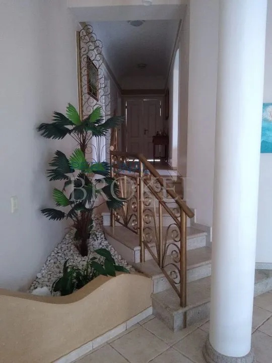 Casa de Condomínio à venda — foto 1 de 4