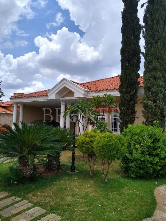Casa de Condomínio à venda — foto 2 de 4