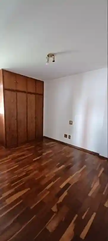 Apartamento com 3 quartos à venda, 145m² — foto 15 de 17
