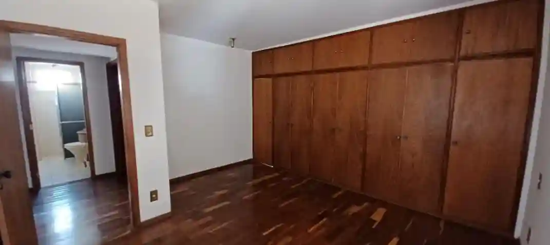 Apartamento com 3 quartos à venda, 145m² — foto 10 de 17