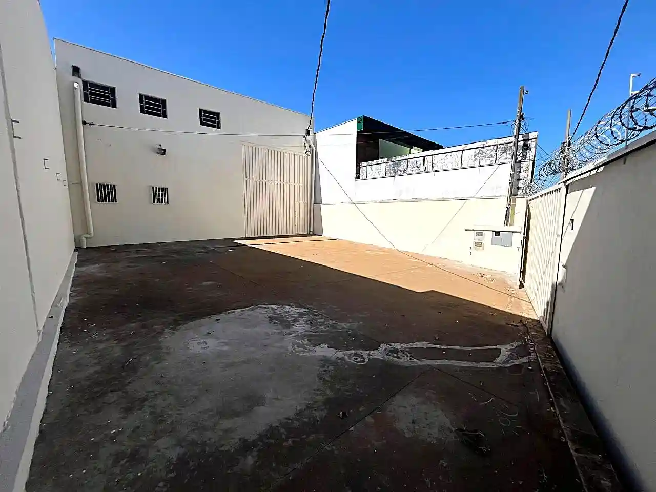 Loja / Salão / Ponto Comercial  para aluguel, 400m² — foto 14 de 17