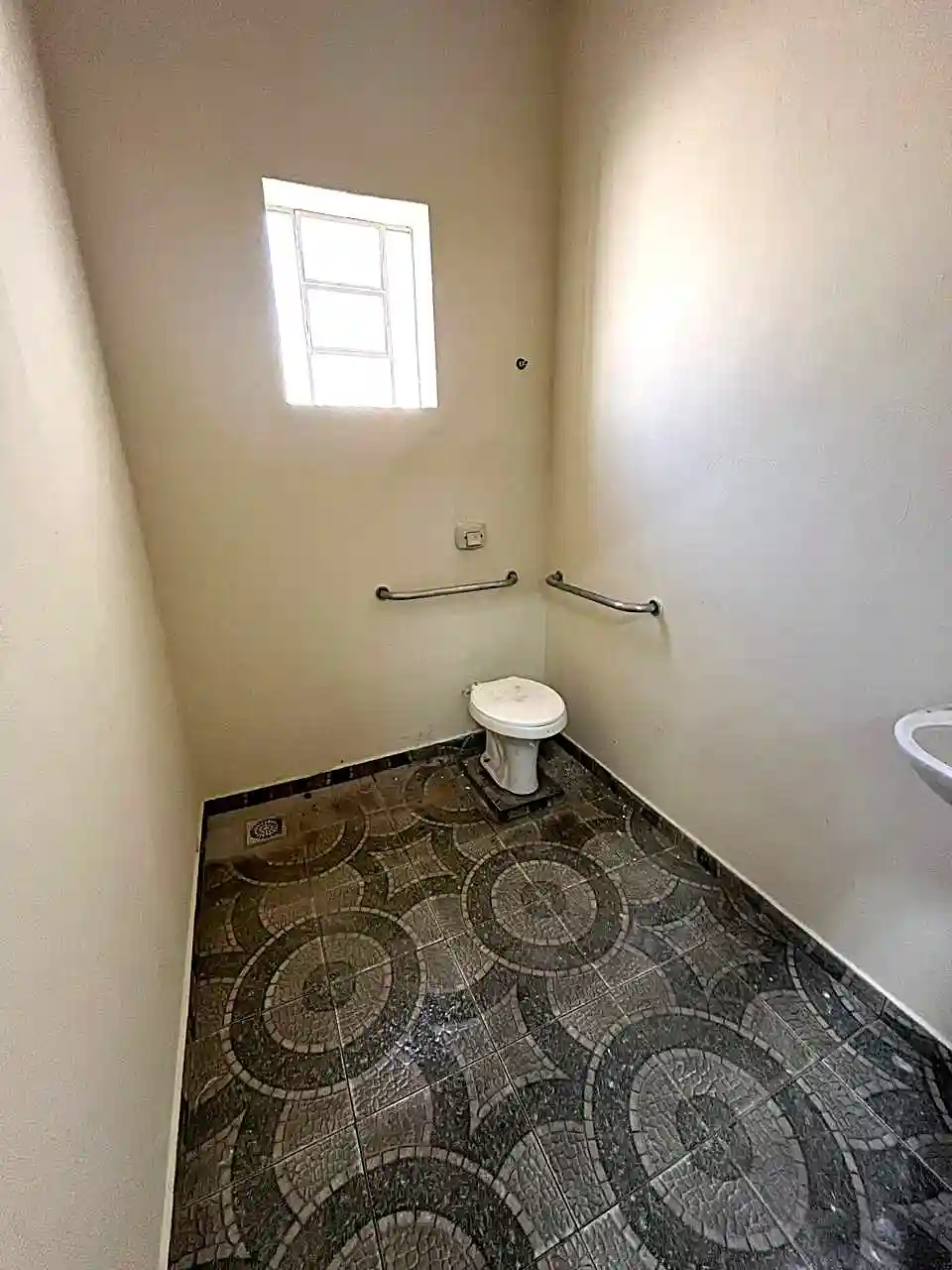 Loja / Salão / Ponto Comercial  para aluguel, 400m² — foto 12 de 17