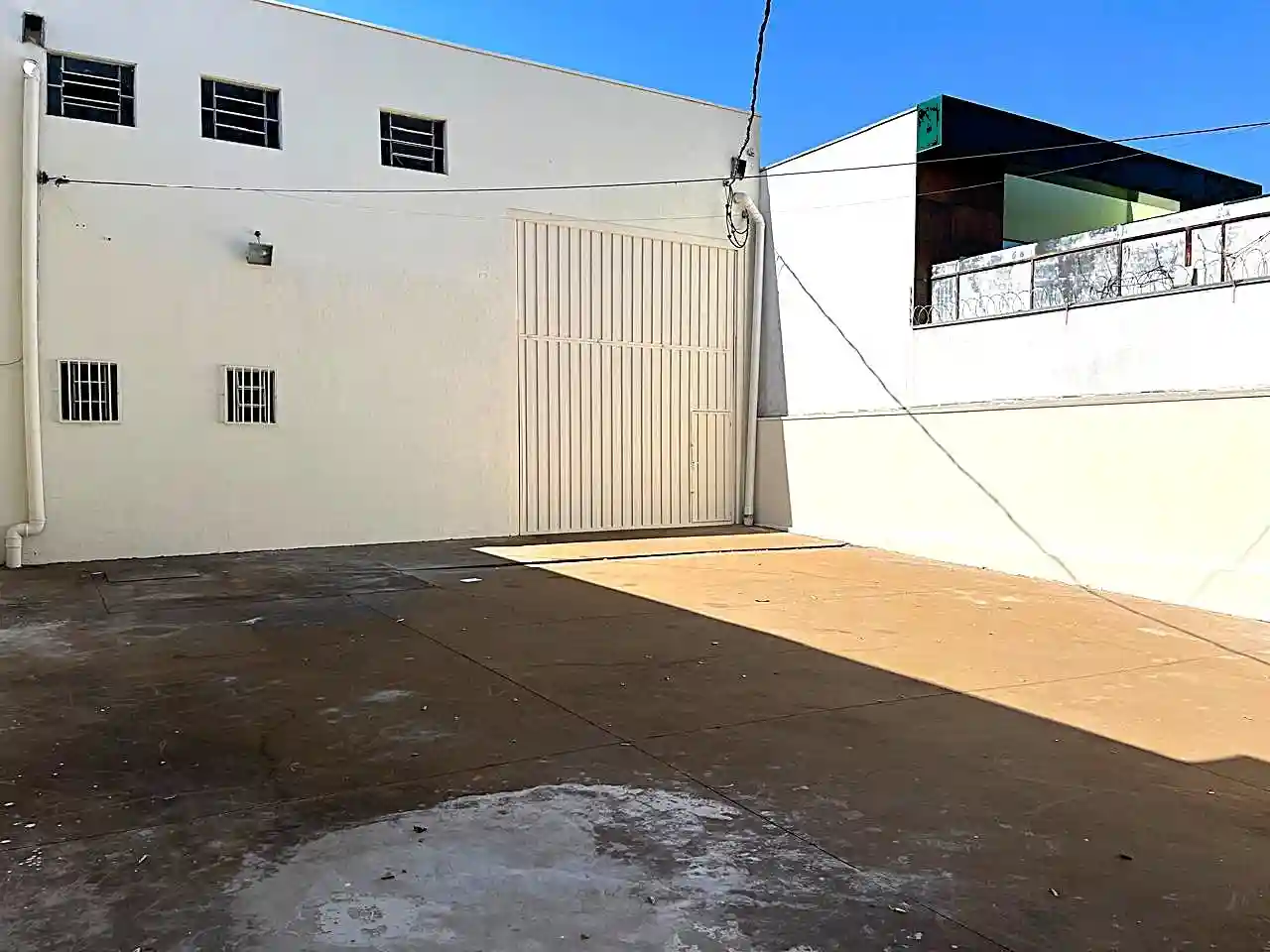 Loja / Salão / Ponto Comercial  para aluguel, 400m² — foto 15 de 17